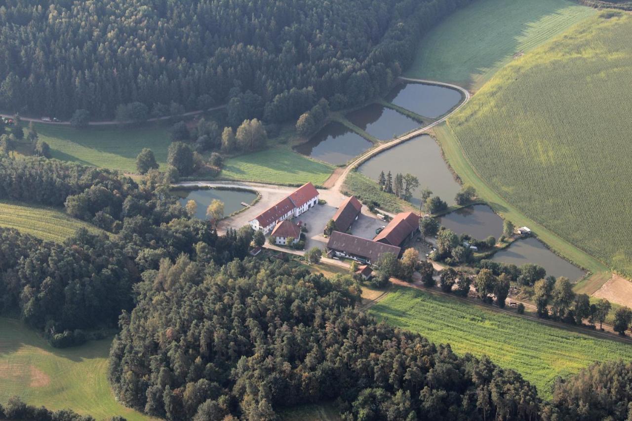 Ferienwohnungen Am Buechlhof Im Oberpfaelzer Seenland 네운부르그포름발트 외부 사진